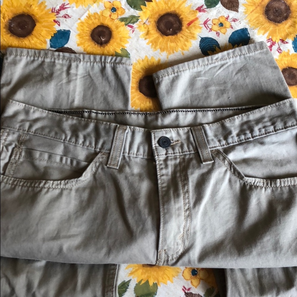 Levi 511 Khaki Cotton Jeans Size 34/30